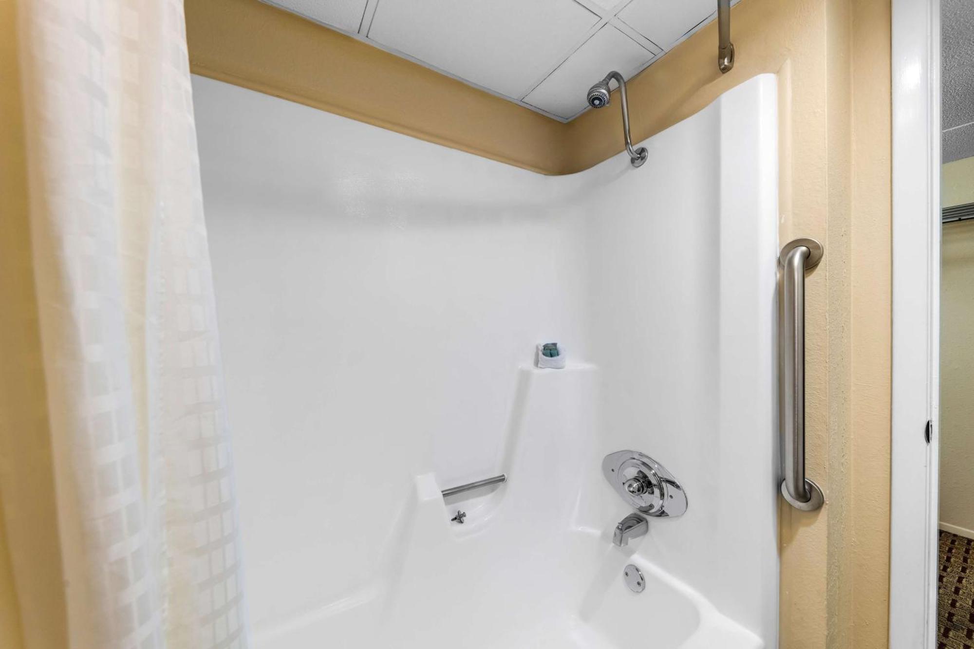 Best Western Markita Inn Дюрант Экстерьер фото