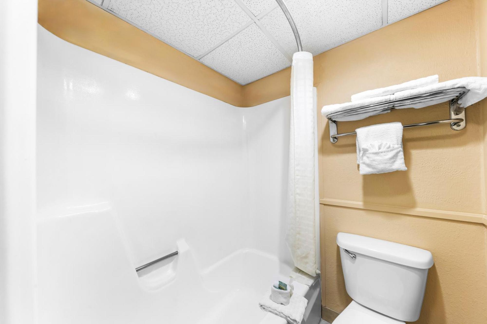Best Western Markita Inn Дюрант Экстерьер фото